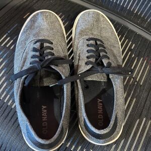 Old Navy Men's Gray Casual Shoes - Size 10